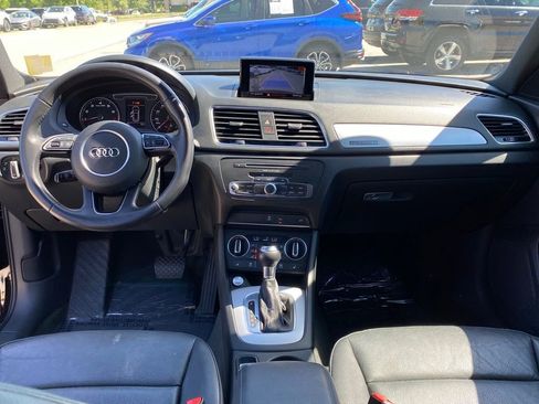 Used 2017 Audi Q3 2.0T Premium w/ Convenience Package AWD/4WD image 29