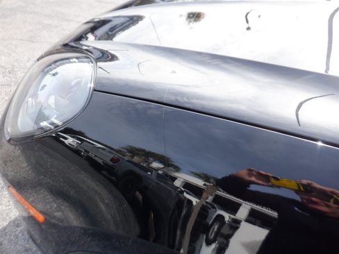 Used 2023 Porsche Cayenne Platinum Edition image 29