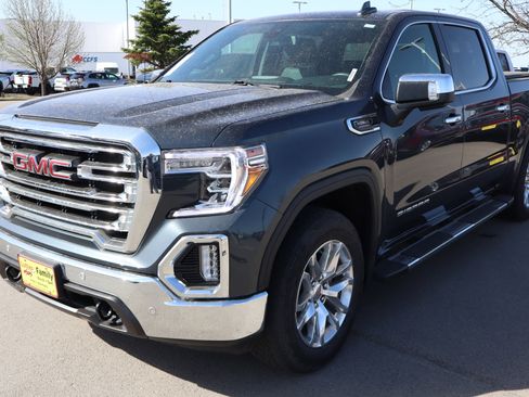 Certified 2022 GMC Sierra 1500 SLT w/ SLT Premium Plus Package AWD/4WD image 3