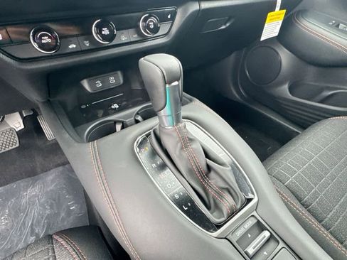 New 2026 Honda HR-V Sport image 36