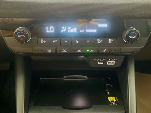 New 2026 Subaru Outback Premium AWD/4WD image 17