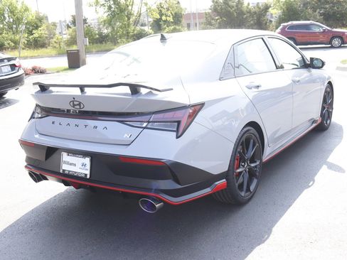 New 2025 Hyundai Elantra N image 3