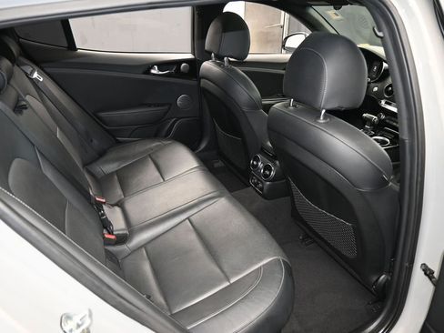 Used 2022 Kia Stinger GT-Line w/ Sun & Sound Package image 40