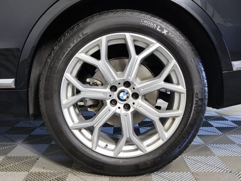 Used 2023 BMW X7 xDrive40i AWD/4WD image 17