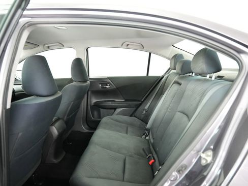 Used 2015 Honda Accord LX image 34