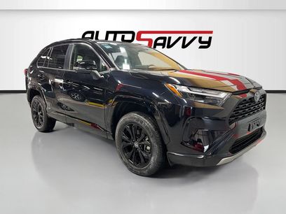 Used 2025 Toyota RAV4 SE w/ Convenience Package