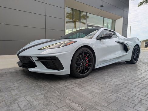 Used 2023 Chevrolet Corvette Stingray Preferred Conv w/ 2LT image 11