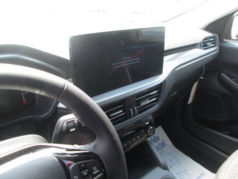 New 2025 Ford Escape Active w/ Tech Pack #1 image 9