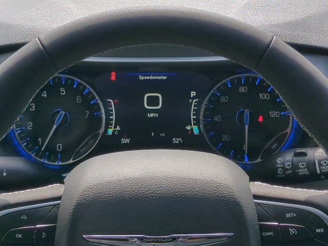 New 2026 Chrysler Pacifica Select FWD image 6
