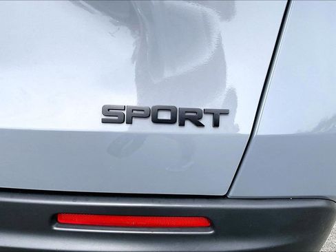 Used 2025 Honda HR-V Sport image 24