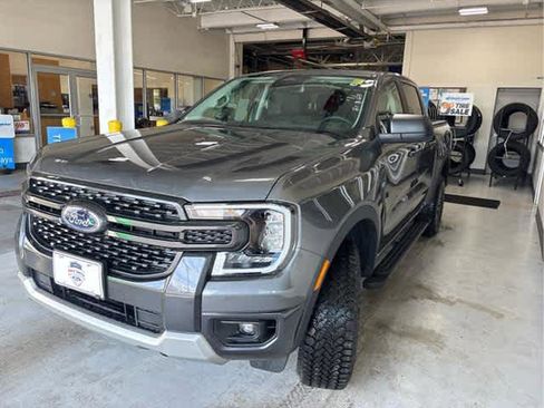 New 2025 Ford Ranger XLT w/ Equipment Group 301A High image 3