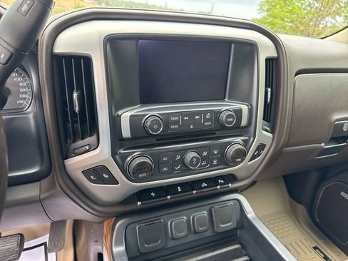 Used 2017 GMC Sierra 1500 SLT w/ SLT Premium Package AWD/4WD image 30