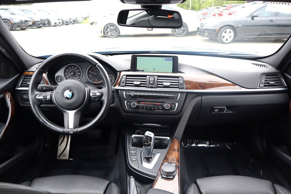Used 2015 BMW 328d xDrive Sedan AWD/4WD image 12