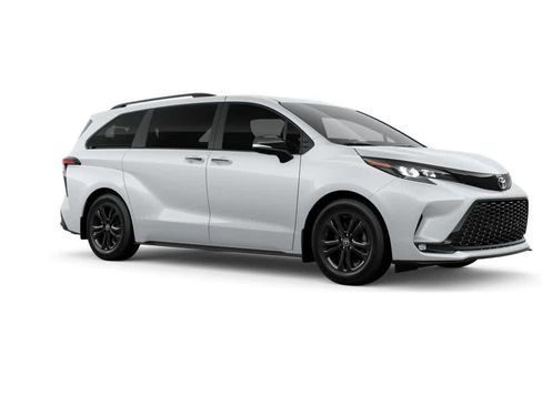 New 2026 Toyota Sienna XSE image 14