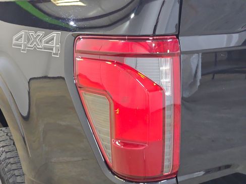 Used 2025 Ford F150 XLT w/ Equipment Group 301A Standard AWD/4WD image 29