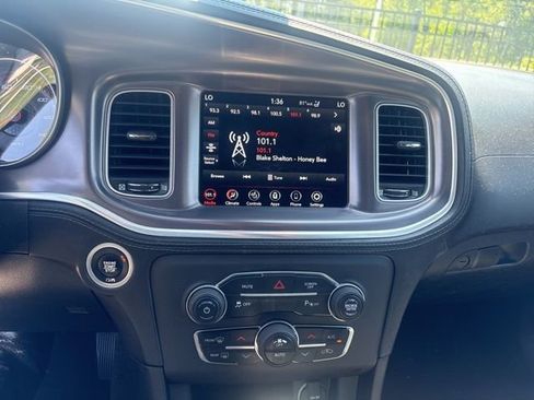 Used 2021 Dodge Charger SXT w/ Plus Group image 5