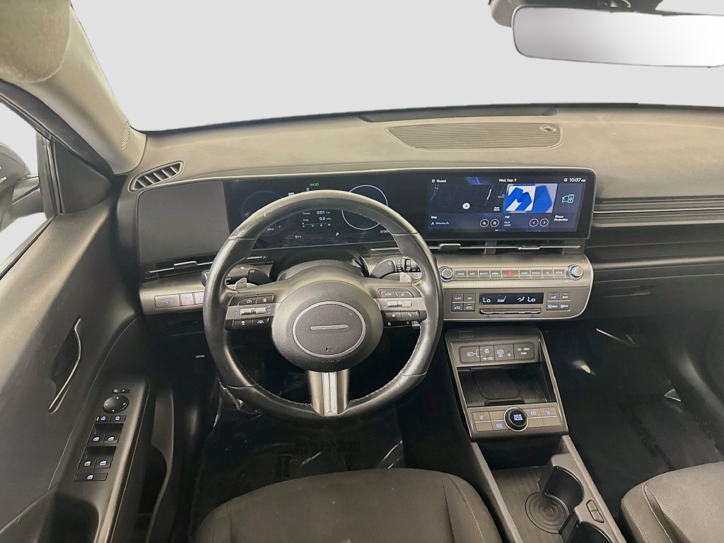 Used 2024 Hyundai Kona SEL w/ Convenience Package FWD image 16