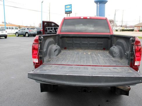 Used 2014 RAM 2500 Tradesman w/ Chrome Appearance Group image 7