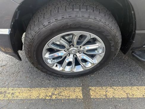 Used 2019 RAM 1500 Sport w/ Level 2 Equipment Group AWD/4WD image 12
