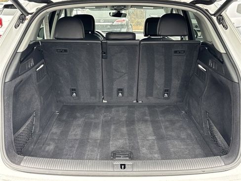 Used 2018 Audi Q5 2.0T Premium image 18