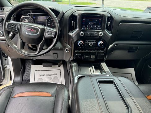 Used 2020 GMC Sierra 1500 AT4 w/ AT4 Premium Package AWD/4WD image 17