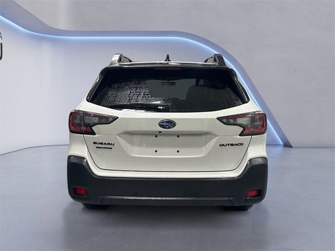 Certified 2024 Subaru Outback Onyx Edition image 2