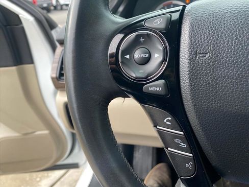 Used 2016 Honda Accord Touring image 30