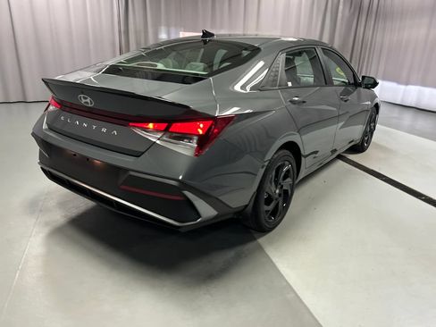 Used 2026 Hyundai Elantra Sport FWD image 7