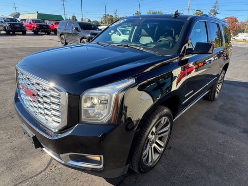 Used 2019 GMC Yukon Denali image 5