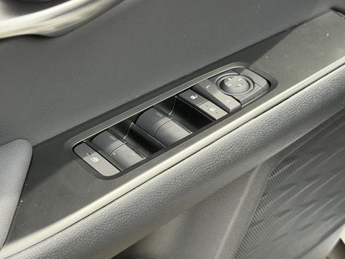 New 2026 Lexus UX 300h FWD image 16