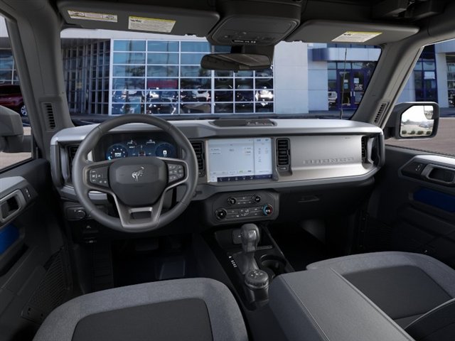 New 2026 Ford Bronco 2-Door AWD/4WD image 9