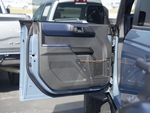 New 2025 Ford Bronco Raptor image 28