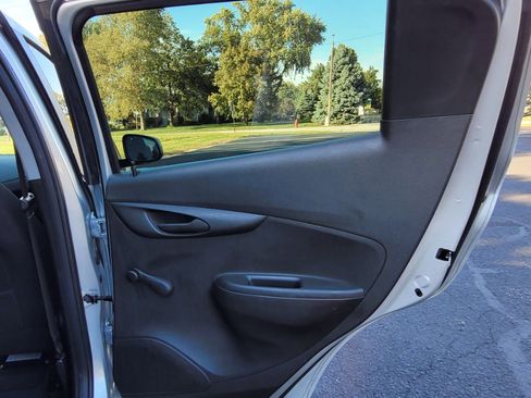 Used 2018 Chevrolet Spark LS image 20