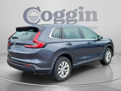 Used 2024 Honda CR-V LX image 5