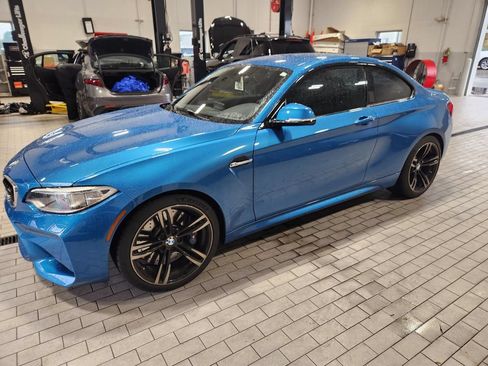 Used 2017 BMW M2 RWD image 2