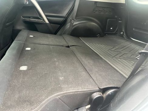 Used 2018 Toyota RAV4 Adventure AWD/4WD image 7