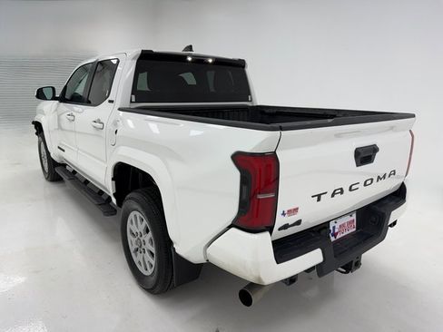 Used 2024 Toyota Tacoma SR5 image 38
