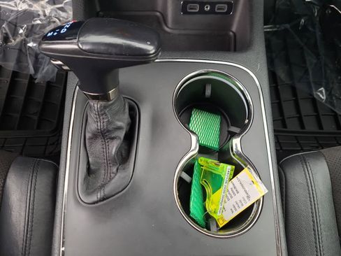 Used 2020 Dodge Durango GT image 25