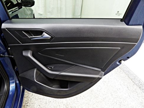 Used 2021 Volkswagen Jetta S w/ Driver Assistance Package image 12