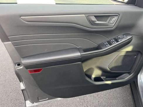 New 2026 Ford Escape Active FWD image 14