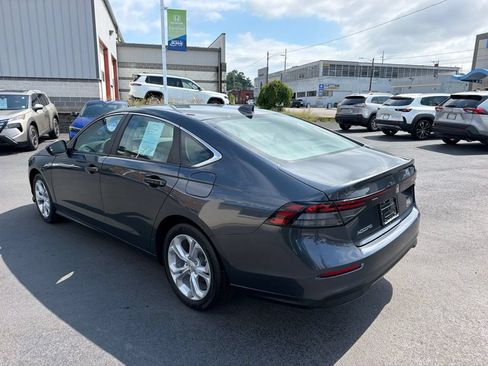 Used 2023 Honda Accord LX image 4