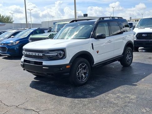 Used 2024 Ford Bronco Sport Badlands w/ Premium Package AWD/4WD image 2