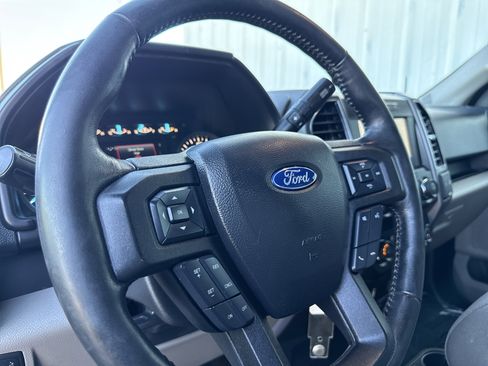 Used 2019 Ford F150 XLT w/ Equipment Group 302A Luxury image 18