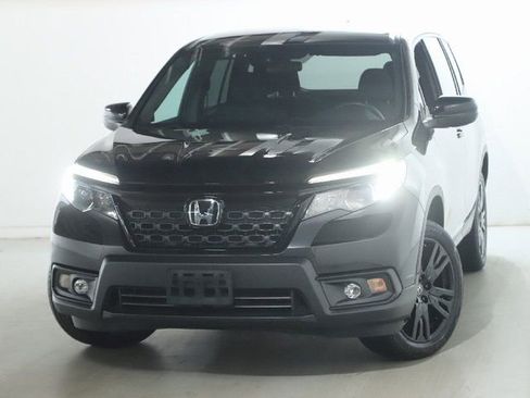 Used 2021 Honda Passport Sport image 3