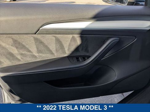 Used 2022 Tesla Model 3 Long Range image 10