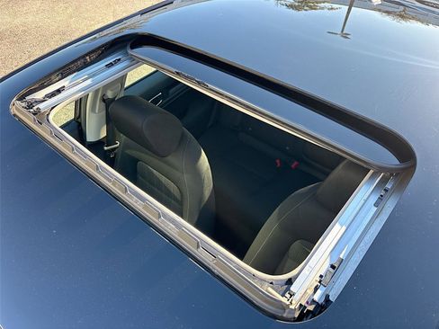 Used 2024 Honda Civic EX image 25