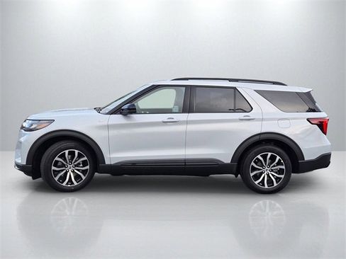 New 2026 Ford Explorer ST-Line image 7