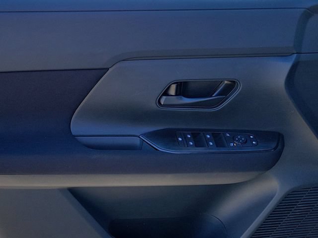 New 2026 Nissan Kicks S FWD image 5