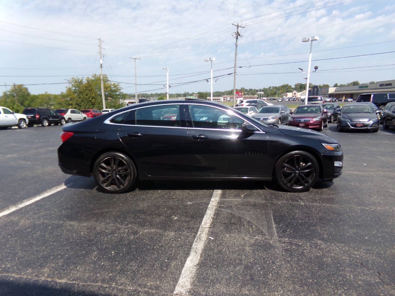 Used 2021 Chevrolet Malibu LT w/ Midnight Edition FWD image 5