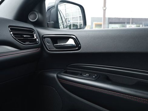 Certified 2025 Dodge Durango GT RWD image 26